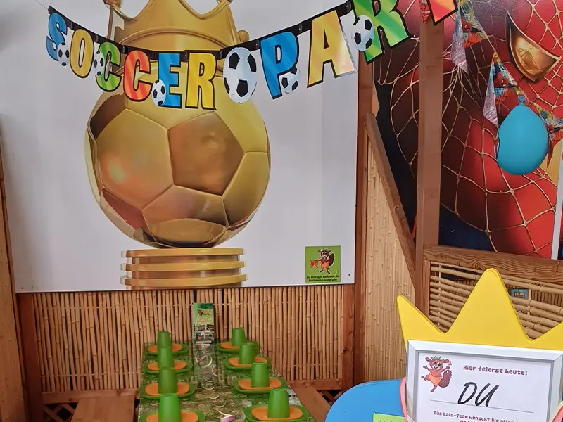 Geburtstags-Häuschen – Fußball