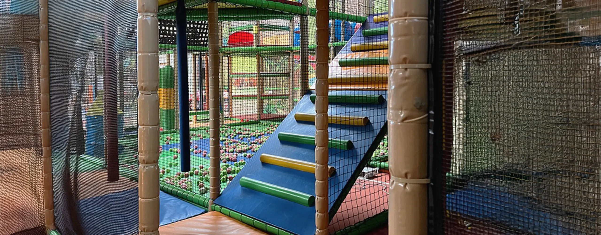 Indoor Klettergerüst