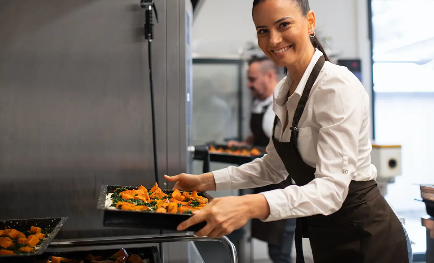 Fachkraft gesucht für Systemgastronomie im LALO Center